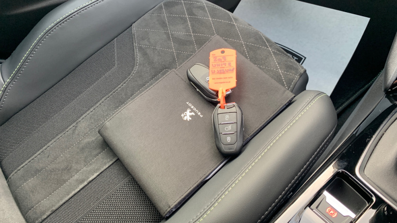 Peugeot 208 1.2 PureTech 100 GT Premium 5dr Petrol Hatchback